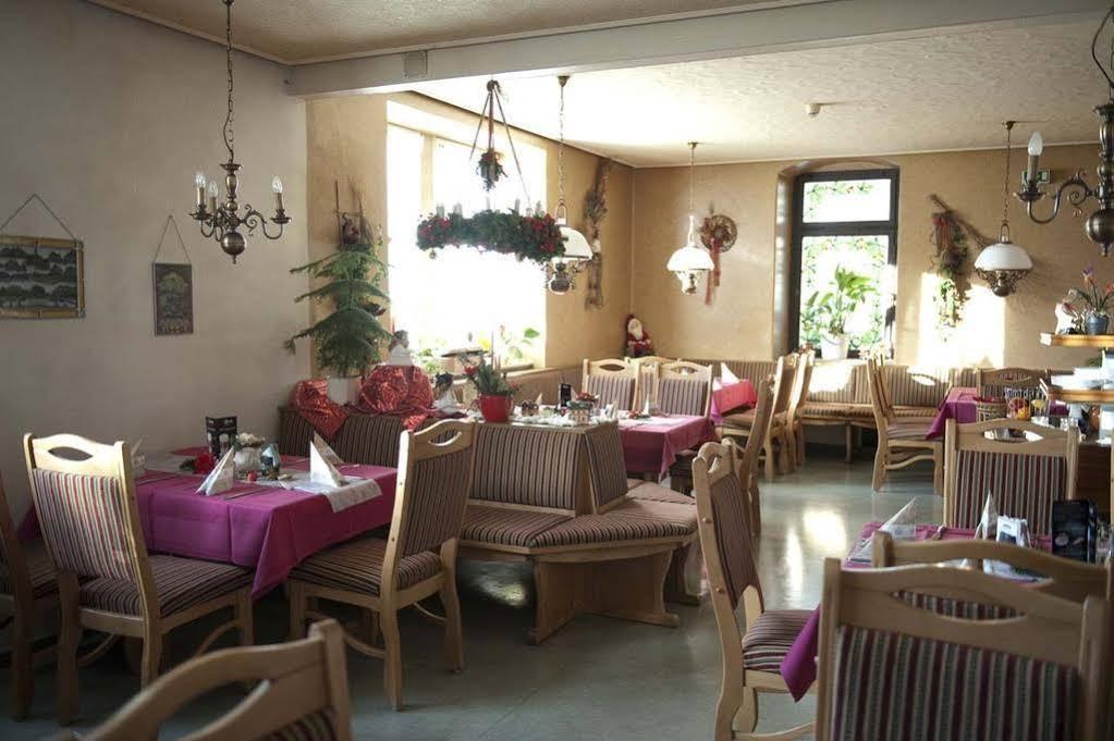 Hotel&Ristorante Positano Radeburg Exterior foto